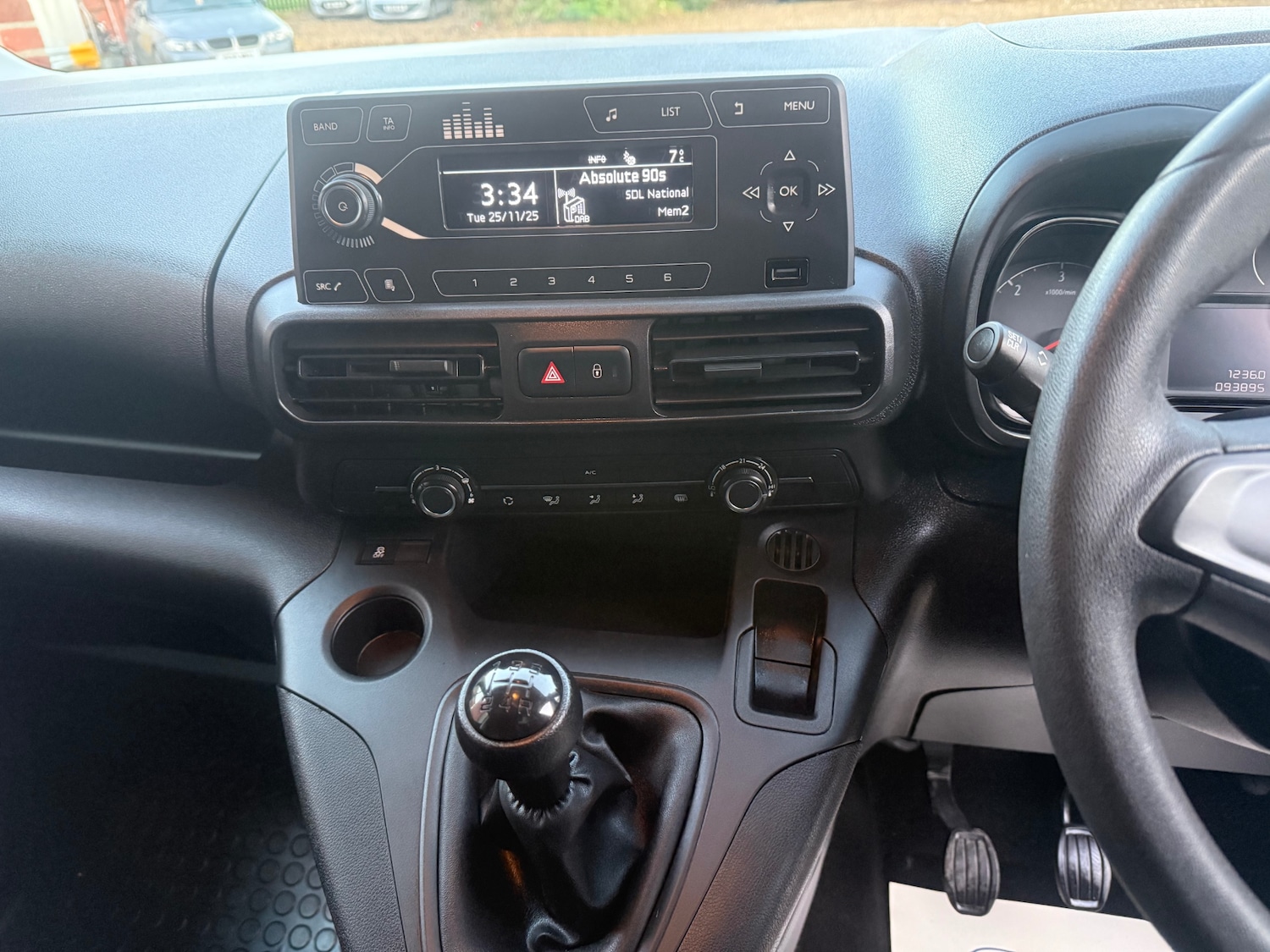 Used Vauxhall Combo 2019 for sale - 76598815: Photo 8