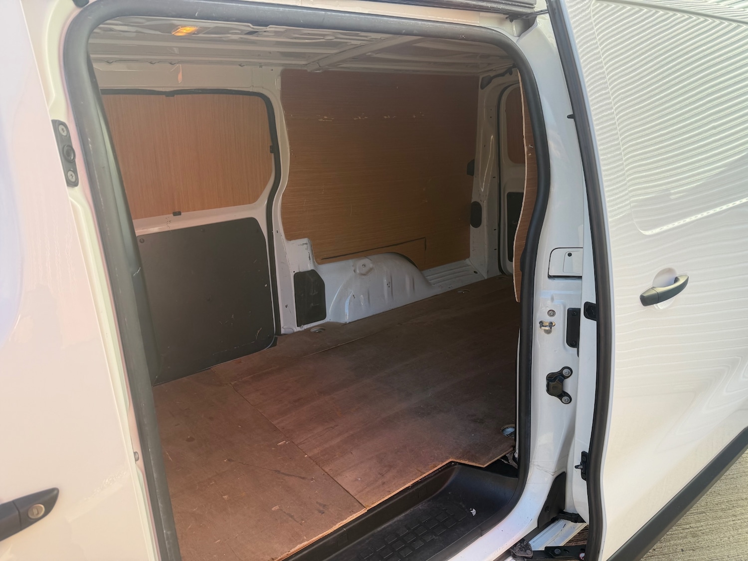 Used Vauxhall Vivaro 2021 for sale - 76531023: Photo 12