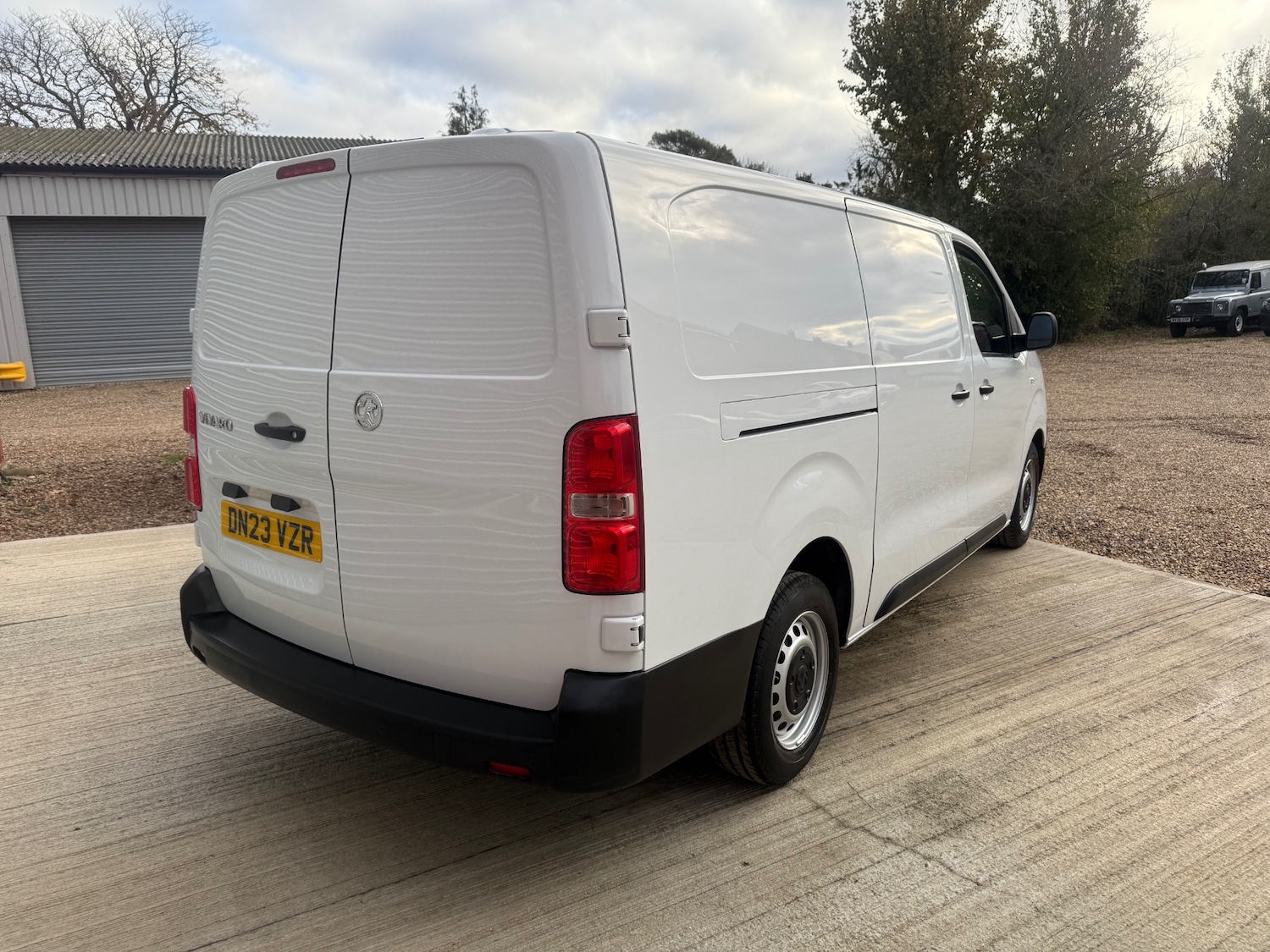 Used Vauxhall Vivaro 2023 for sale - 76274070: Photo 3