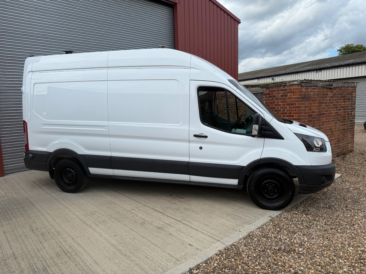 Used Ford Transit 2016 for sale - 76450471: Photo 2