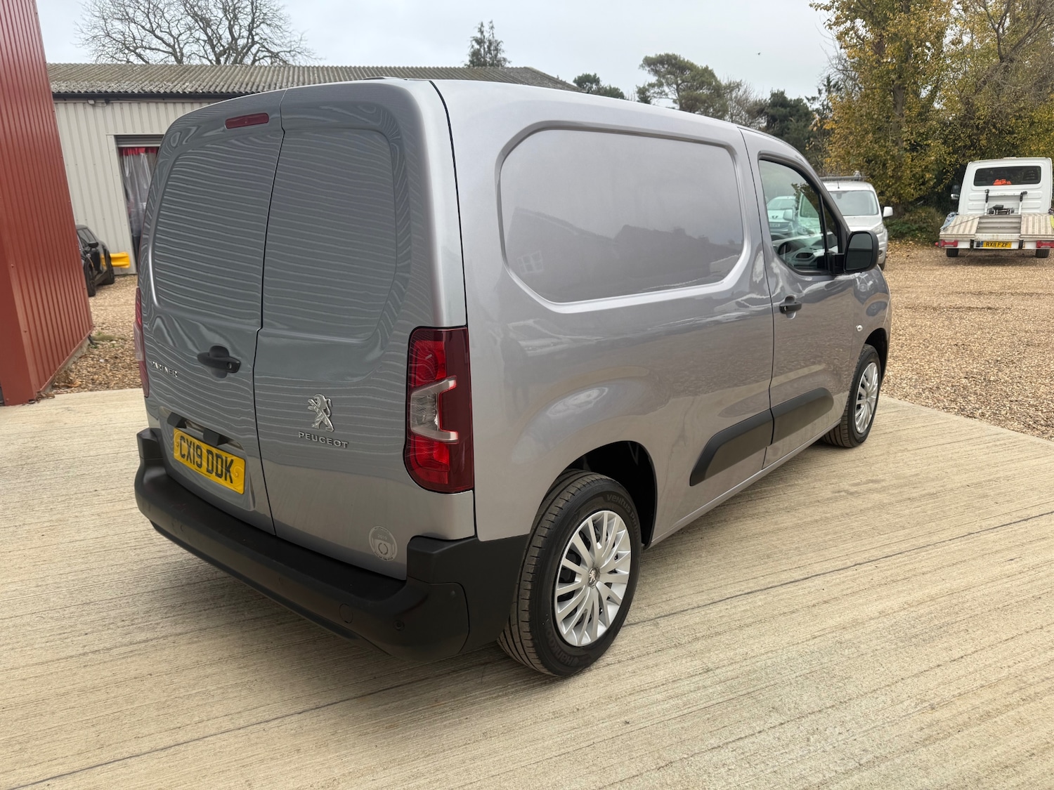 Used Peugeot Partner 2019 for sale - 76531033: Photo 3