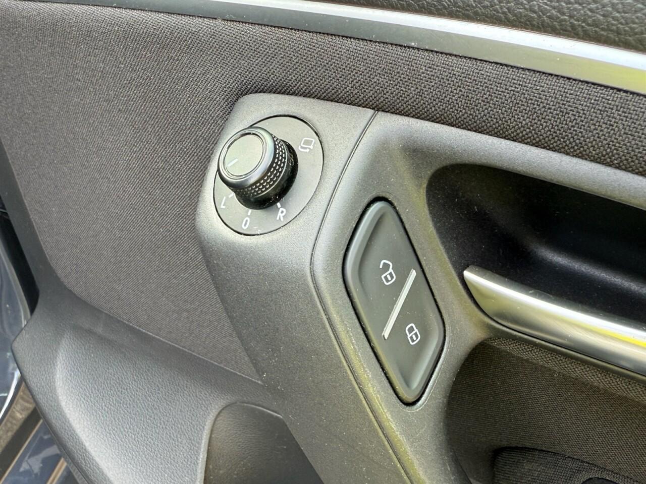 Used Volkswagen Polo 2017 for sale - 76432766: Photo 19