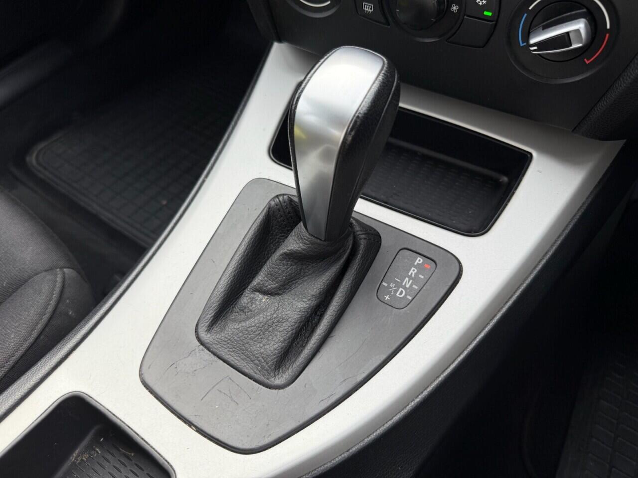 Used BMW 3 Series 2009 for sale - 76432314: Photo 13