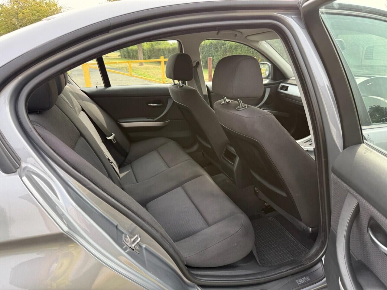 Used BMW 3 Series 2009 for sale - 76432314: Photo 18