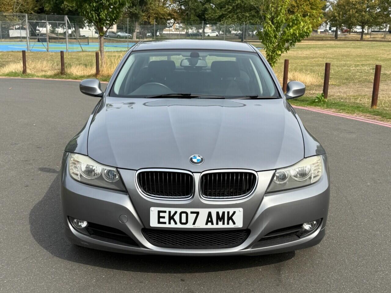 Used BMW 3 Series 2009 for sale - 76432314: Photo 2