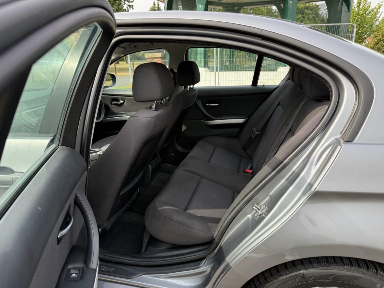 Used BMW 3 Series 2009 for sale - 76432314: Photo 20