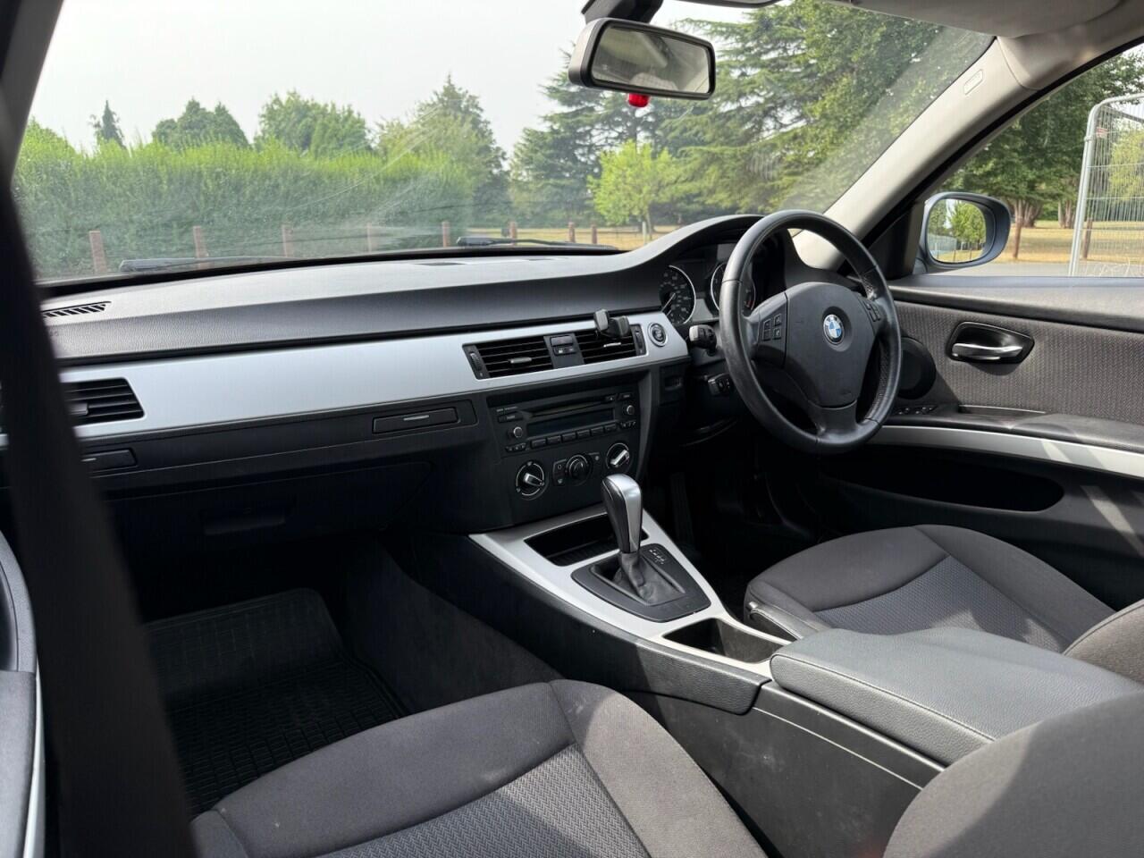 Used BMW 3 Series 2009 for sale - 76432314: Photo 21