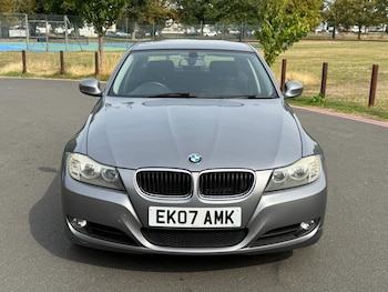 Used BMW 3 Series 2009 for sale - 76432314: Photo
