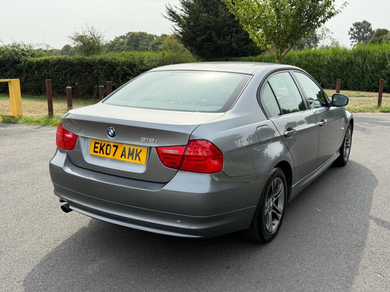 Used BMW 3 Series 2009 for sale - 76432314: Photo 7