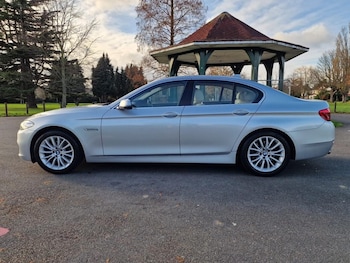Used BMW 5 Series 2016 for sale - 76432499: Photo