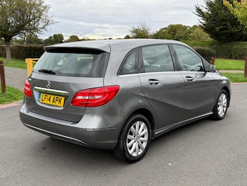 Used Mercedes-Benz B Class 2014 for sale - 76432050: Photo