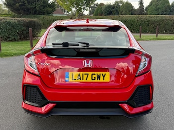 Used Honda Civic 2017 for sale - 76433156: Photo