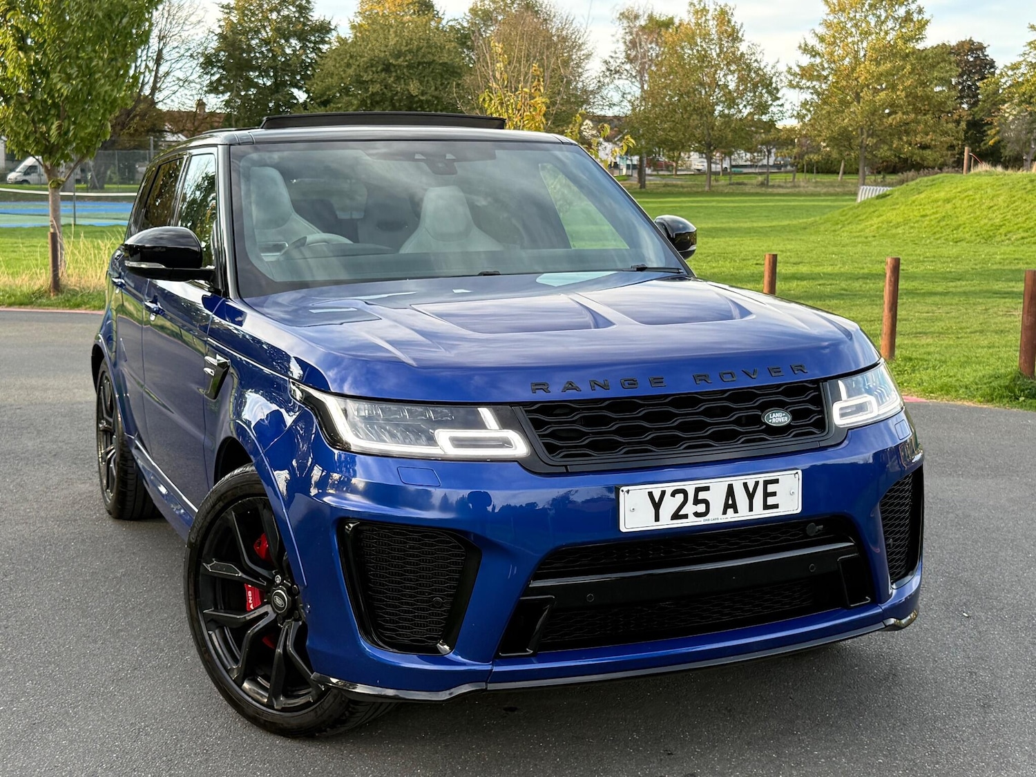 Used Land Rover Range Rover Sport 2018 for sale - 76432734: Photo 1