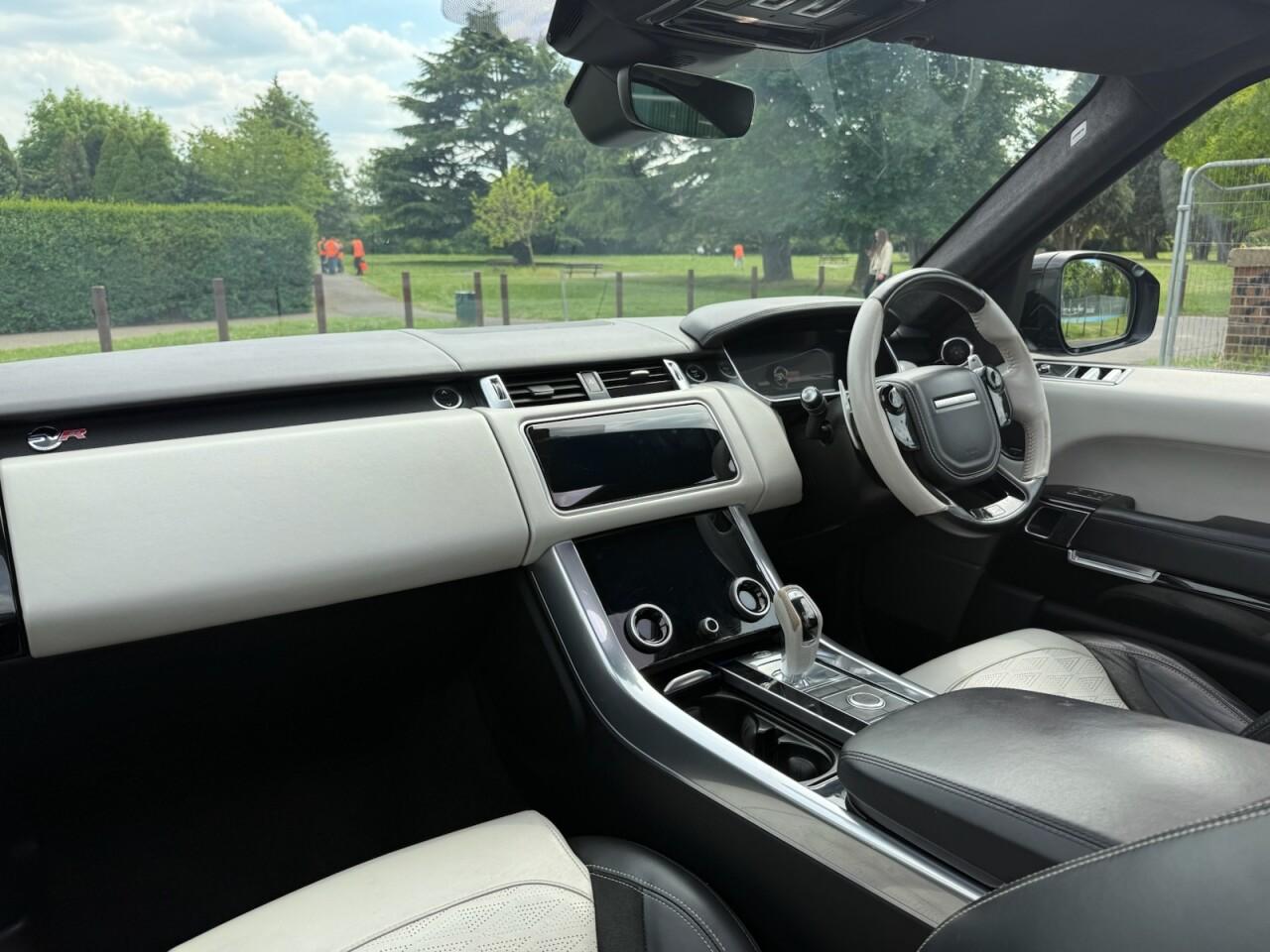 Used Land Rover Range Rover Sport 2018 for sale - 76432734: Photo 18