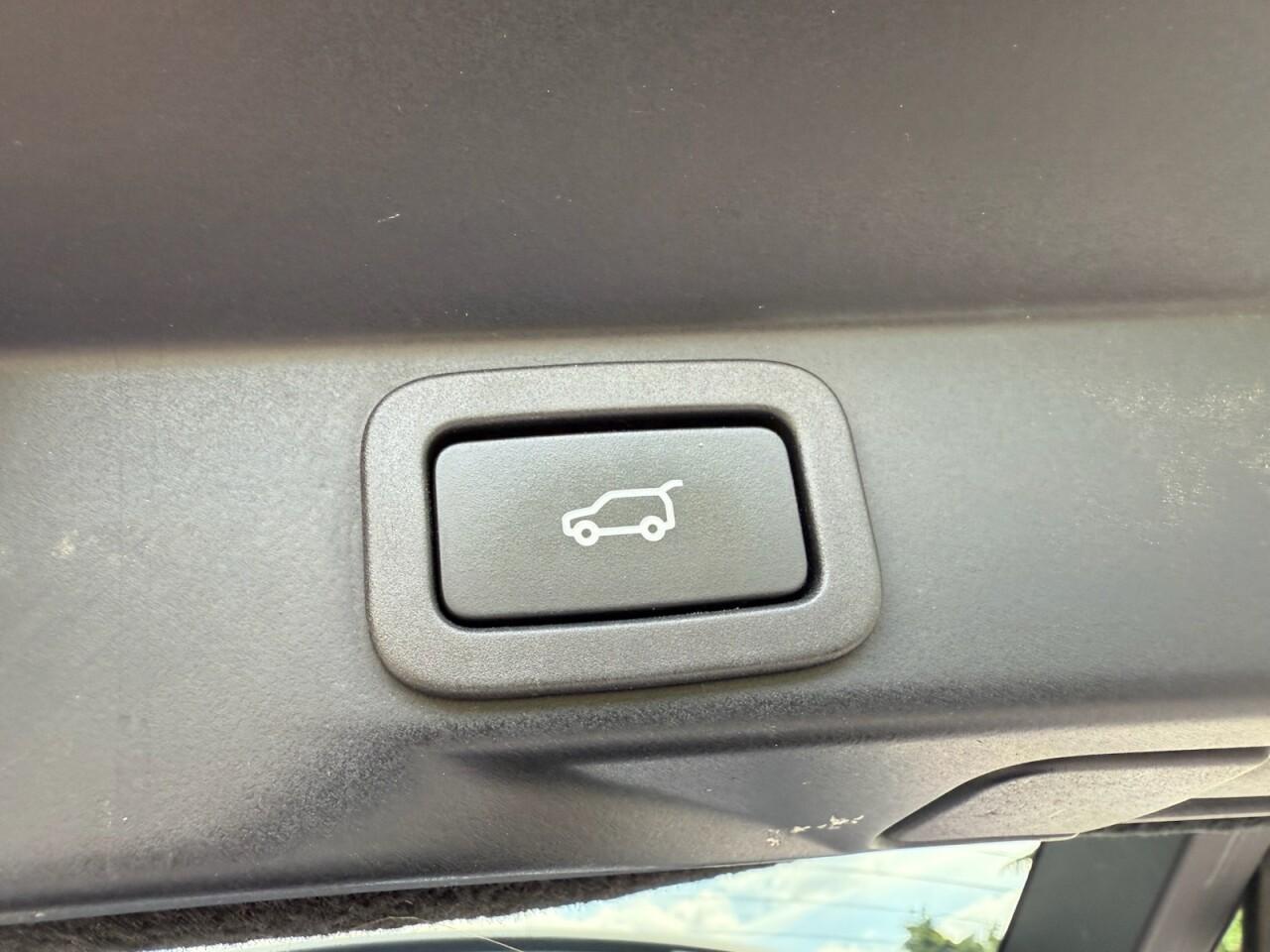 Used Land Rover Range Rover Sport 2018 for sale - 76432734: Photo 19