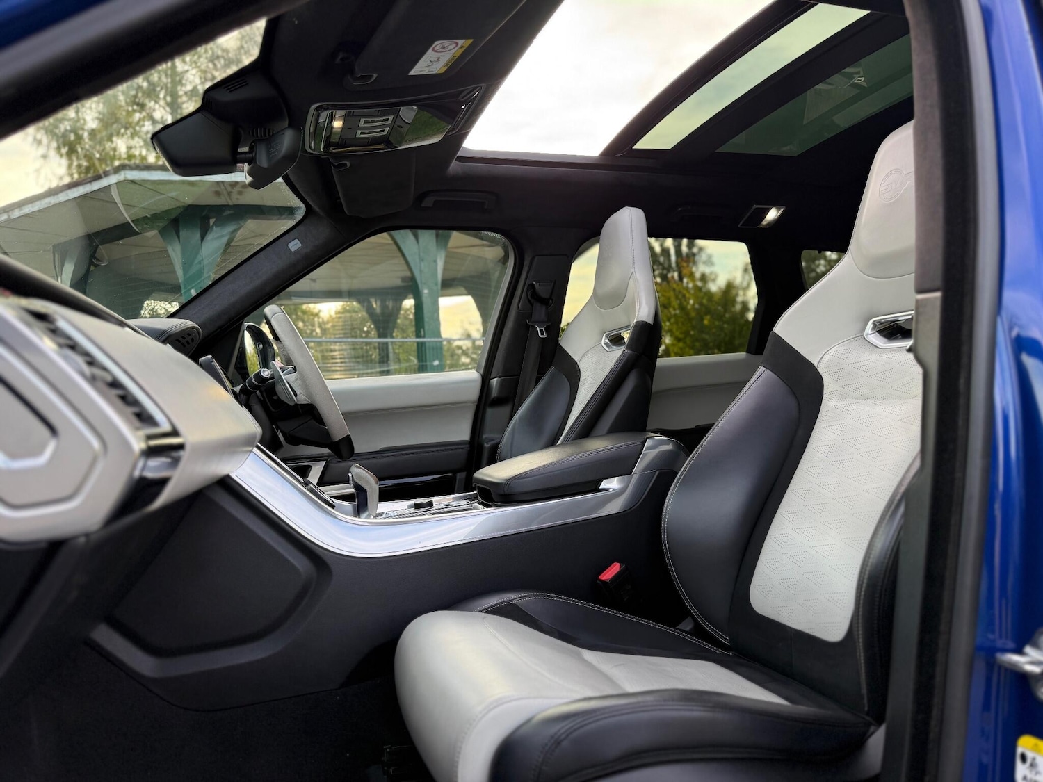 Used Land Rover Range Rover Sport 2018 for sale - 76432734: Photo 36