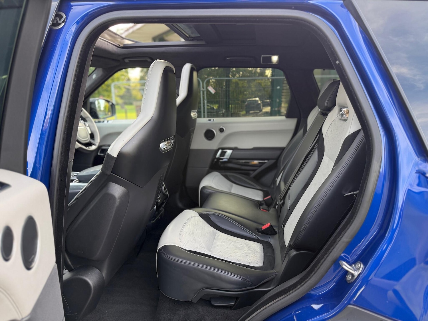 Used Land Rover Range Rover Sport 2018 for sale - 76432734: Photo 42