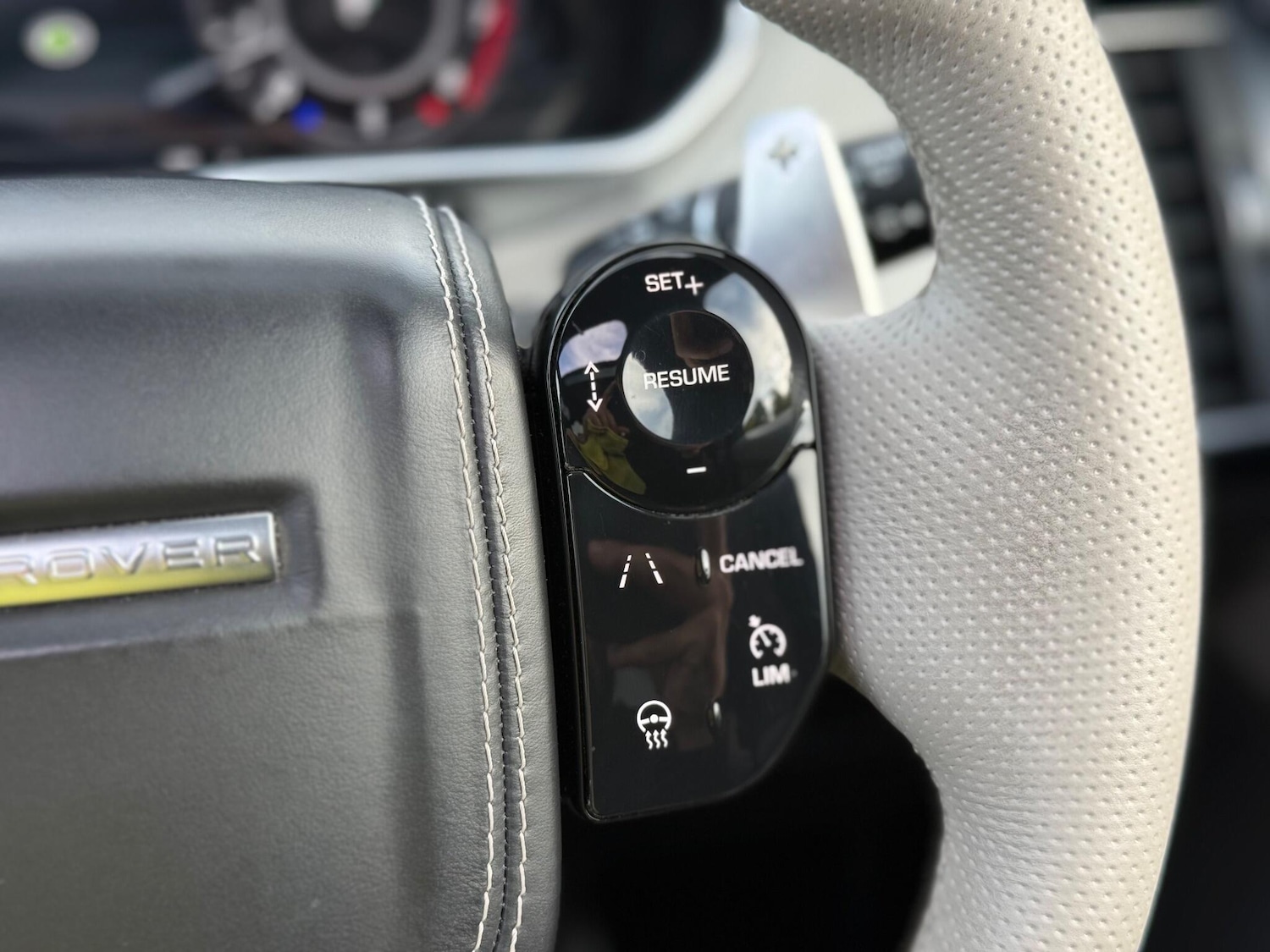 Used Land Rover Range Rover Sport 2018 for sale - 76432734: Photo 56