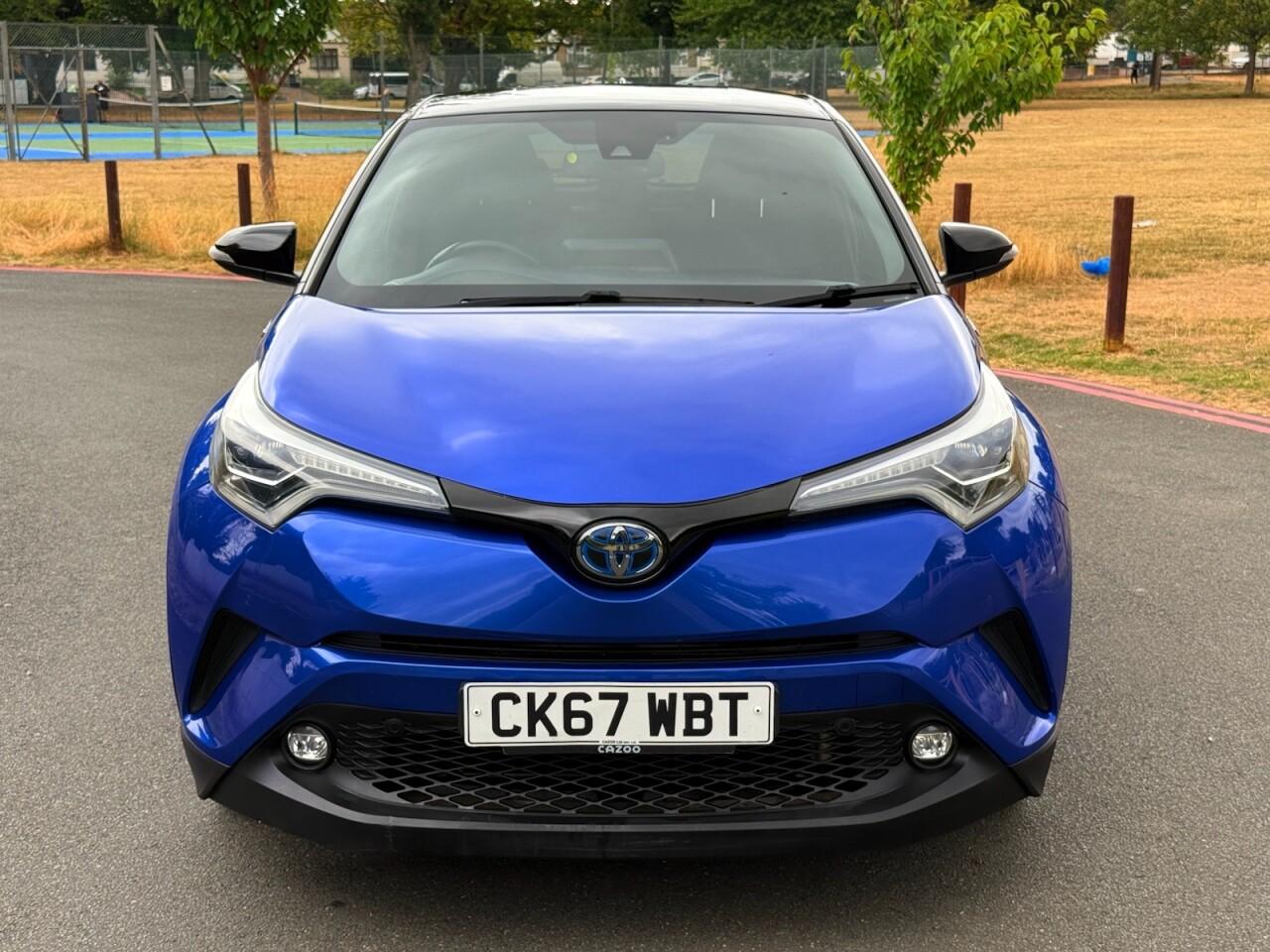 Used Toyota C-HR 2018 for sale - 76432857: Photo 2