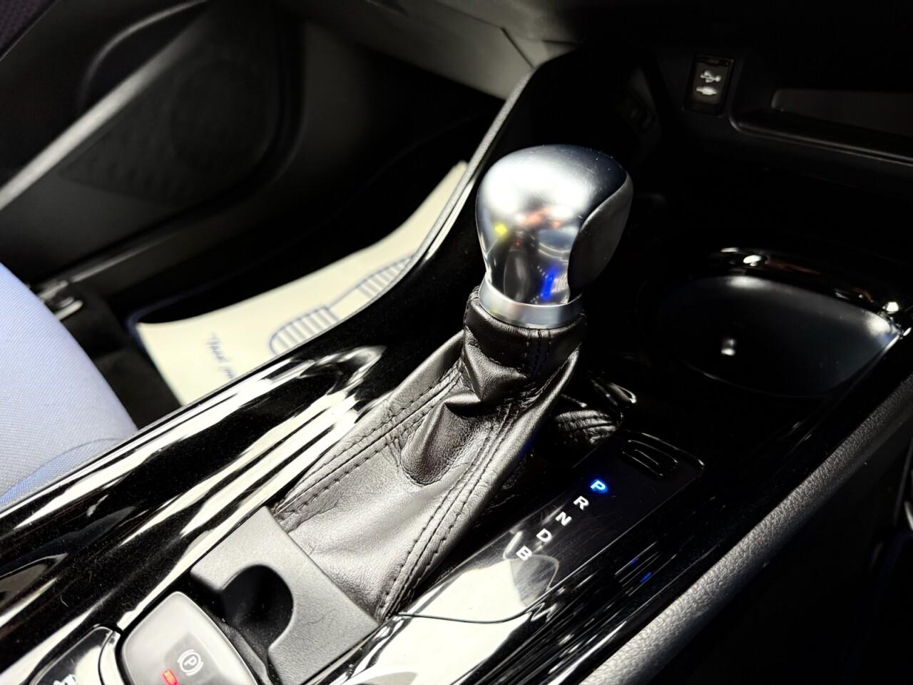 Used Toyota C-HR 2018 for sale - 76432857: Photo 22