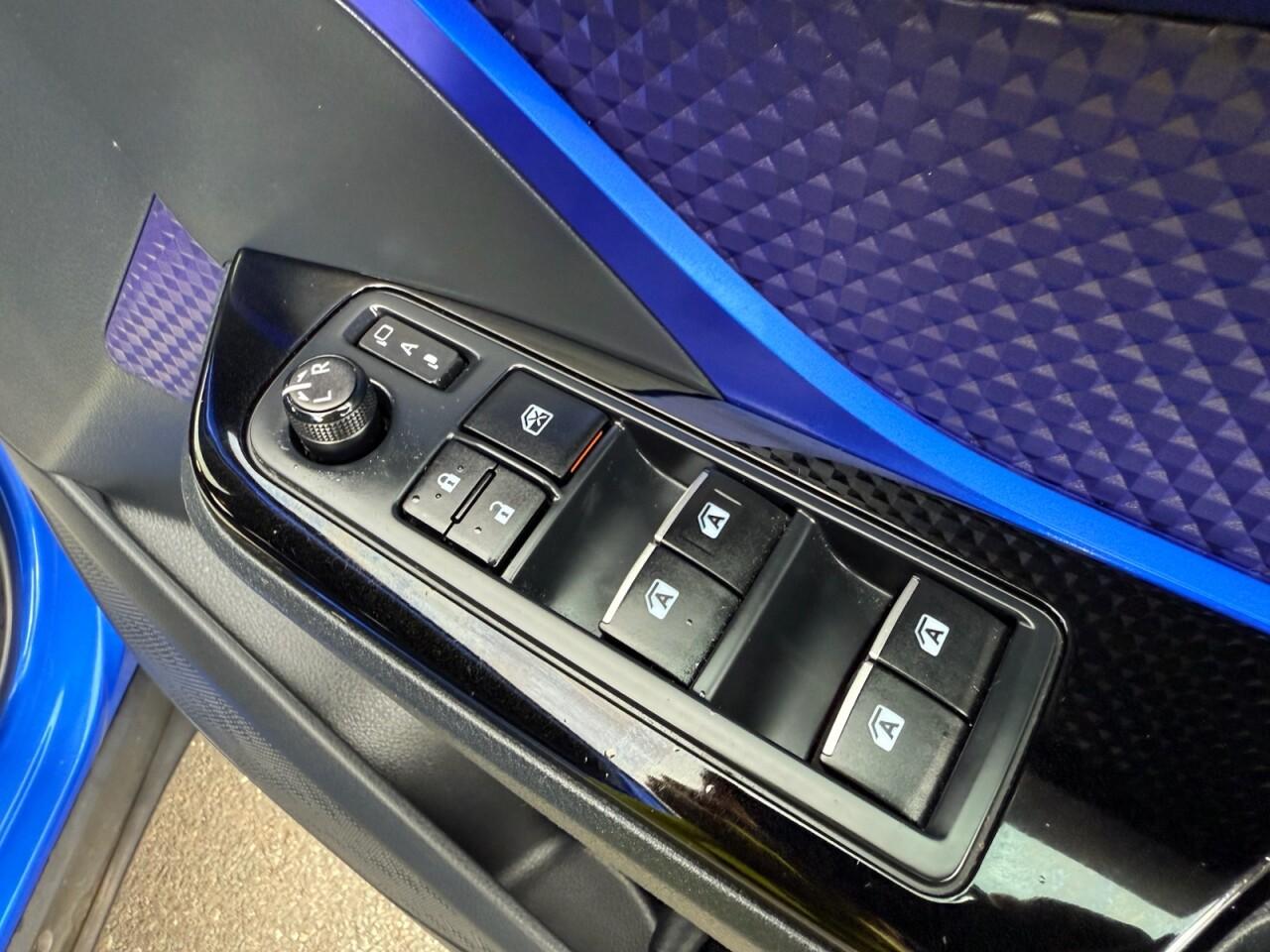 Used Toyota C-HR 2018 for sale - 76432857: Photo 26