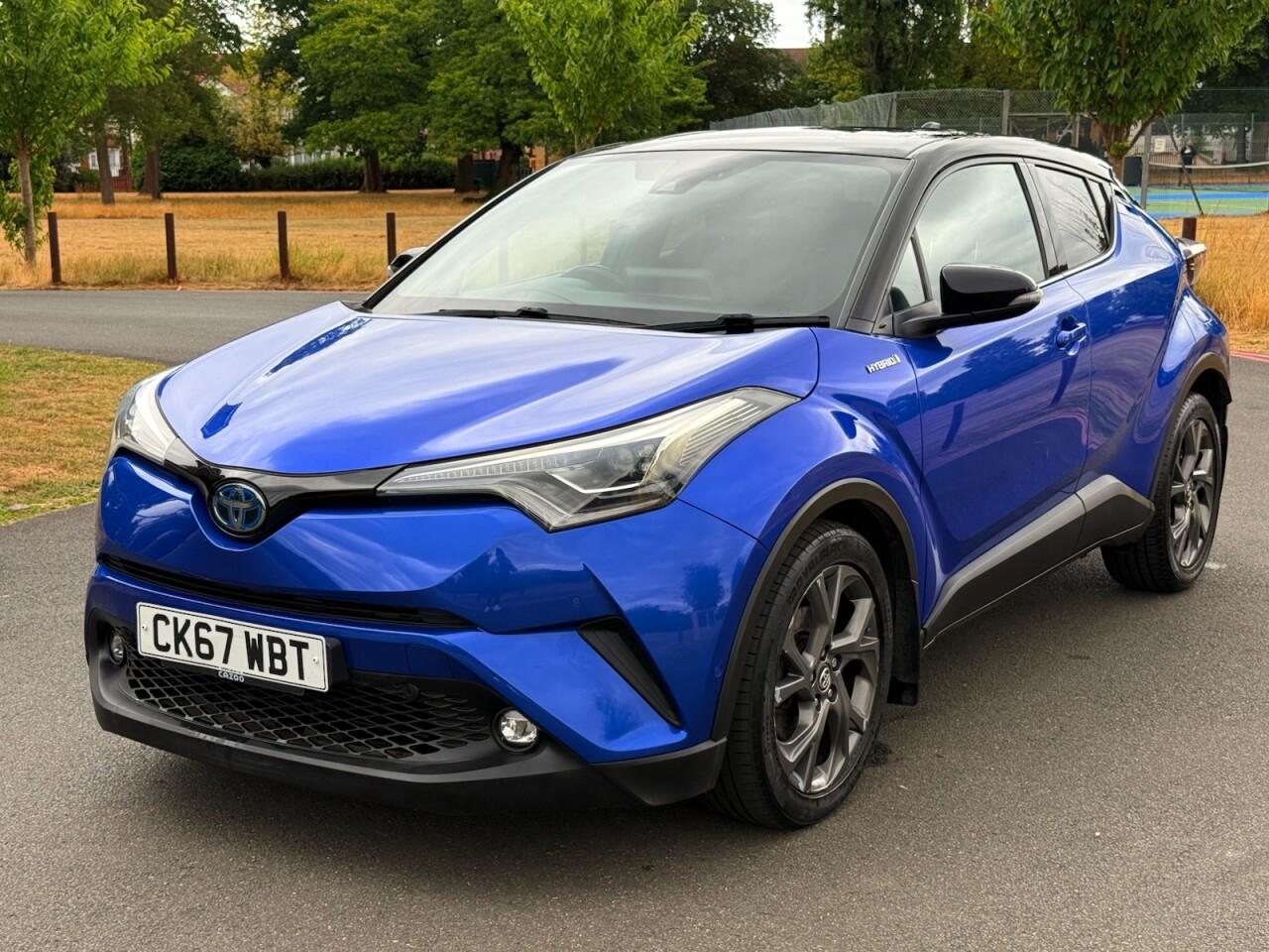 Used Toyota C-HR 2018 for sale - 76432857: Photo 3