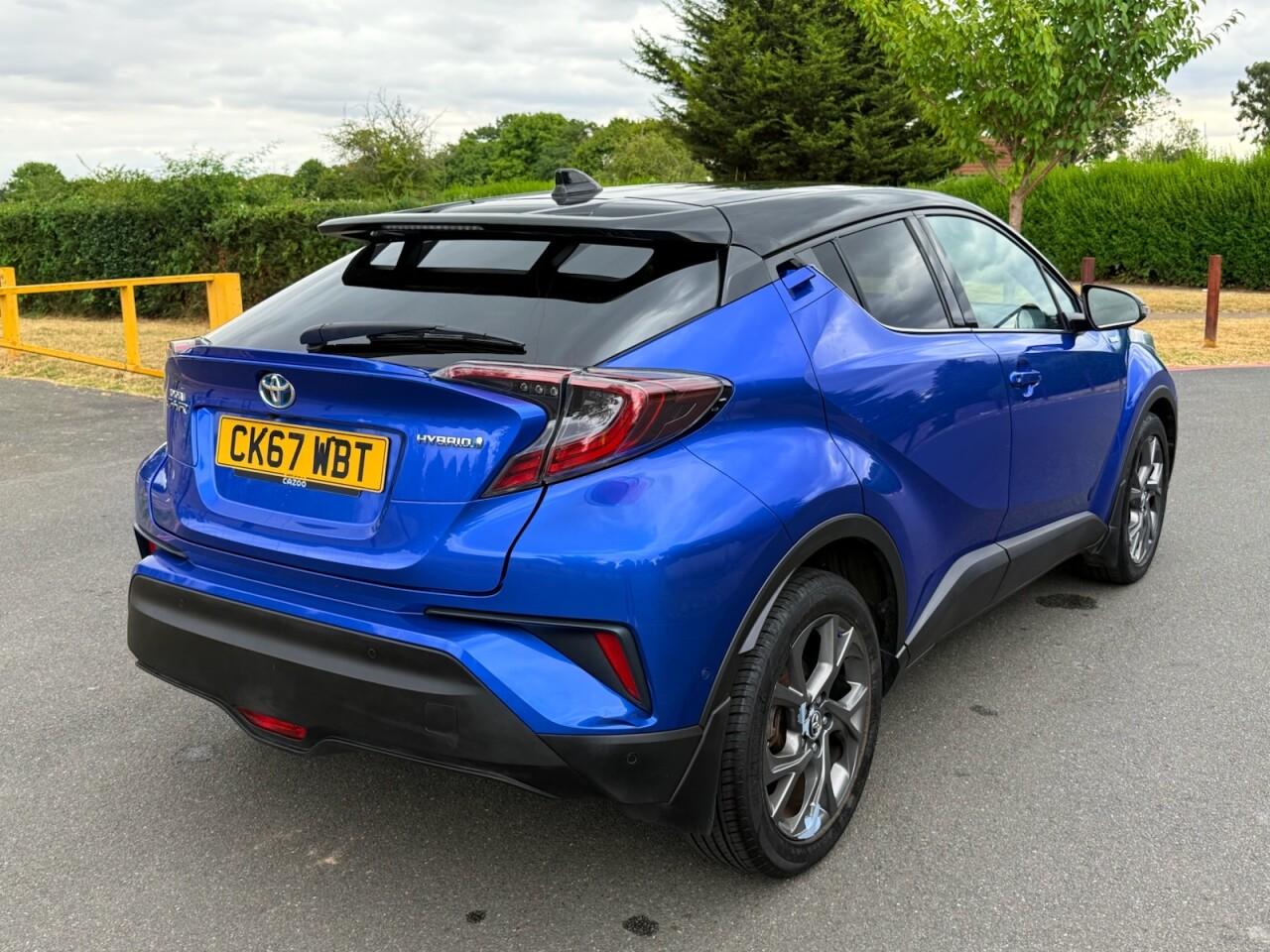 Used Toyota C-HR 2018 for sale - 76432857: Photo 7
