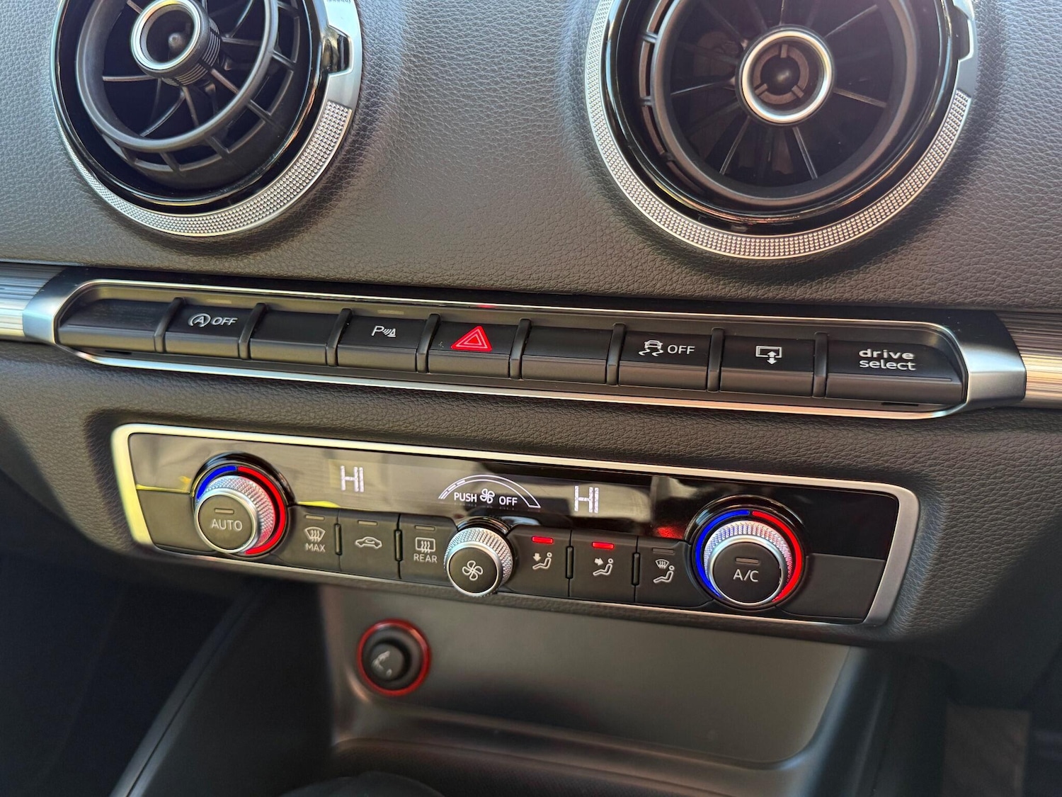 Used Audi A3 2015 for sale - 76431993: Photo 14