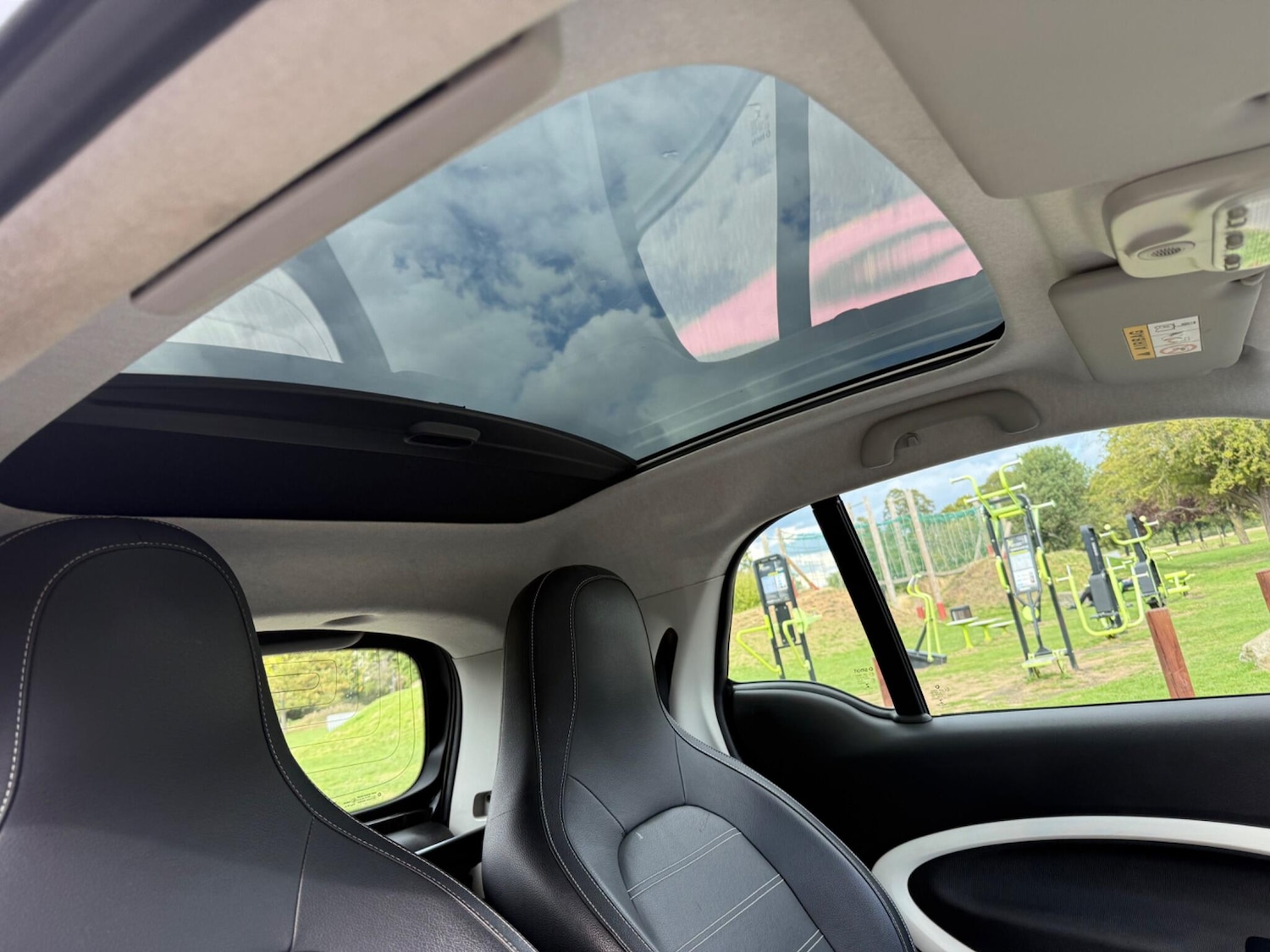 Used smart fortwo 2015 for sale - 76433404: Photo 22