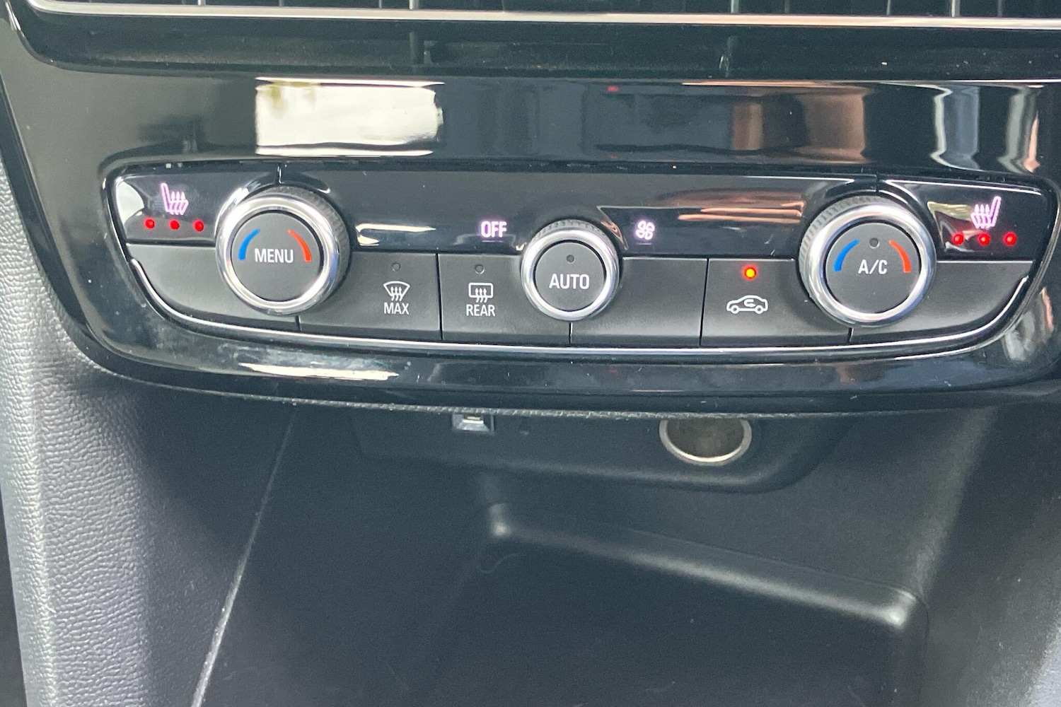 Used Vauxhall Mokka 2022 for sale - 76674777: Photo 14