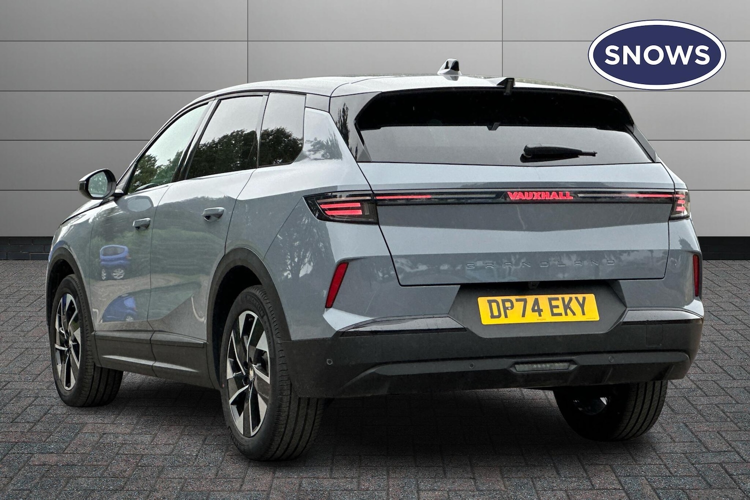 Used Vauxhall Grandland 2024 for sale - 76677856: Photo 3