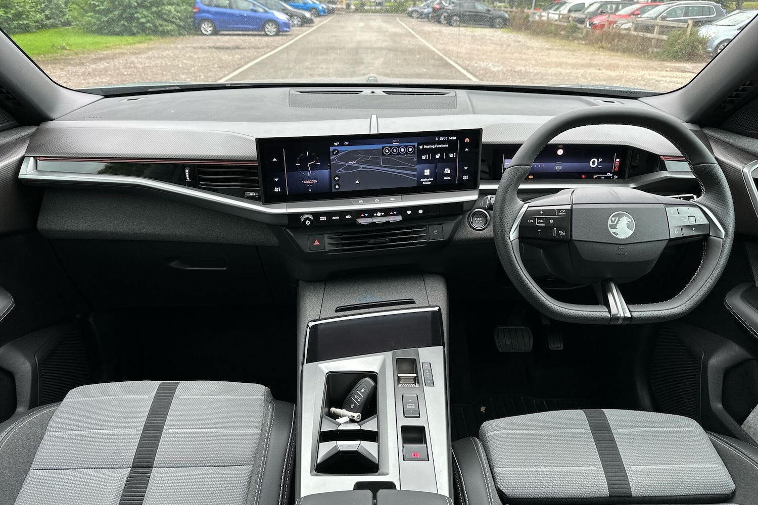 Used Vauxhall Grandland 2024 for sale - 76677856: Photo 7