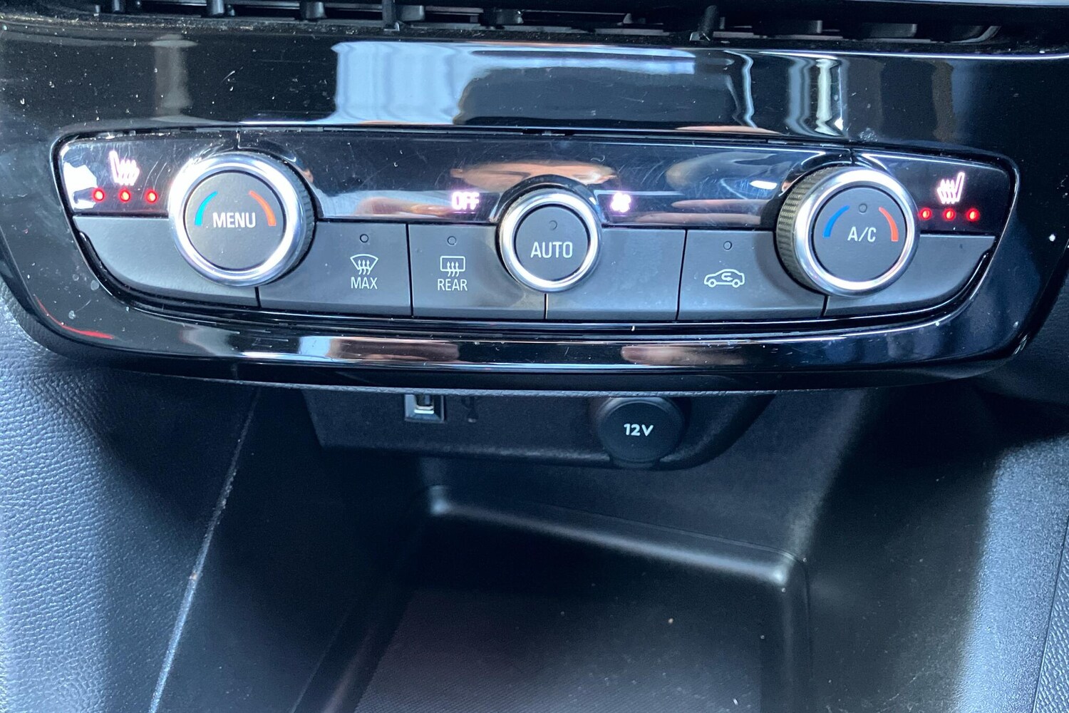 Used Vauxhall Mokka 2024 for sale - 76677719: Photo 14