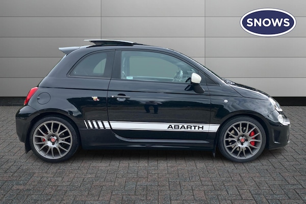 Used Abarth 695 2022 for sale - 76298815: Photo 4