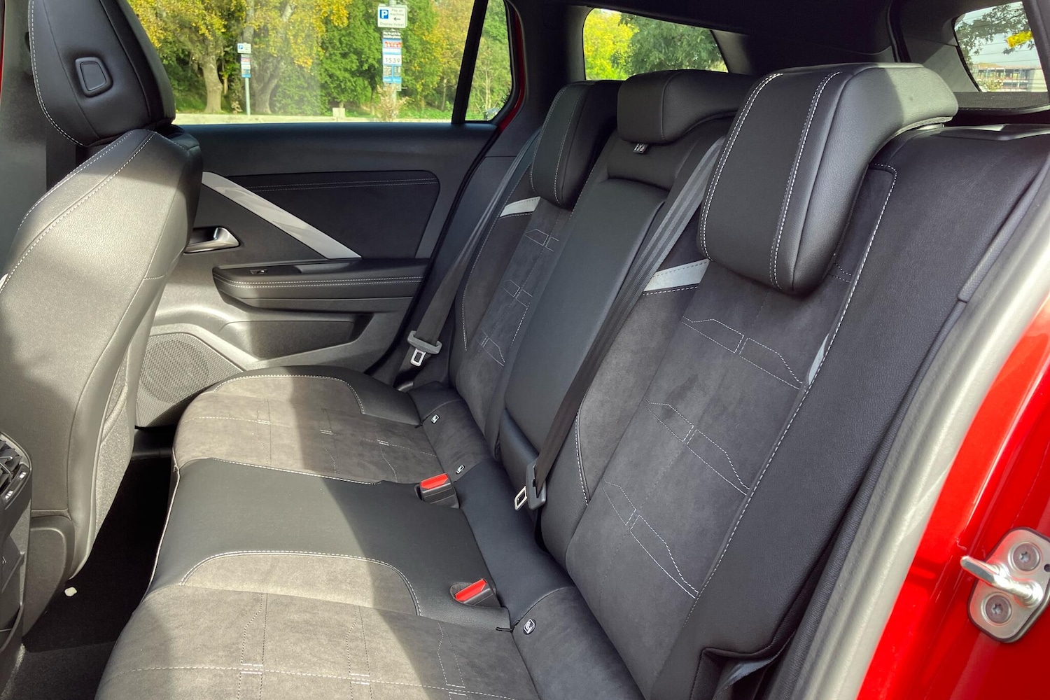 Used Vauxhall Astra 2025 for sale - 76678765: Photo 6