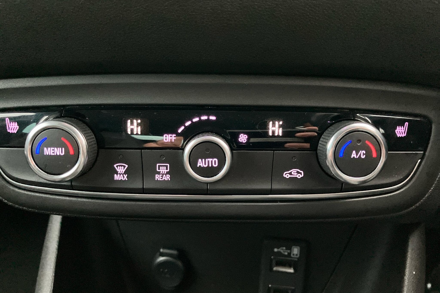 Used Vauxhall Crossland 2022 for sale - 76958692: Photo 11