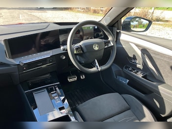 Used Vauxhall Astra 2025 for sale - 76678784: Photo