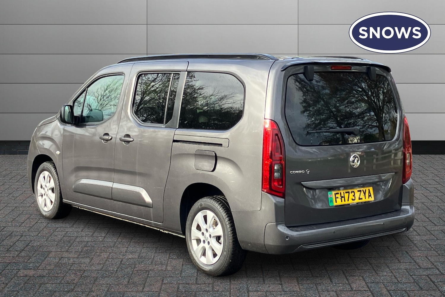 Used Vauxhall Combo Life 2024 for sale - 76677017: Photo 3