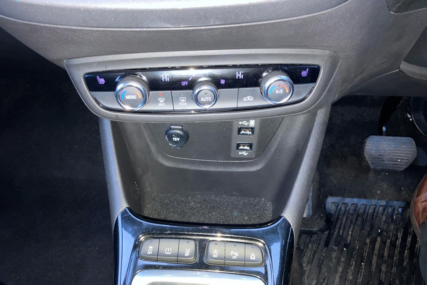 Used Vauxhall Crossland 2024 for sale - 76678881: Photo 17