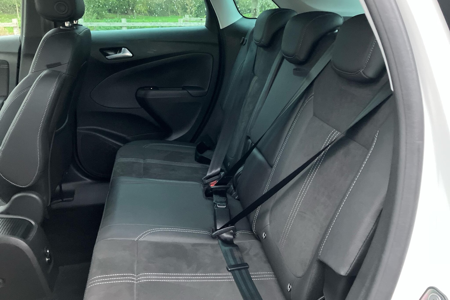 Used Vauxhall Crossland 2024 for sale - 76678881: Photo 6