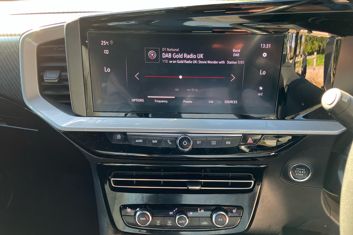 Used Vauxhall Mokka 2022 for sale - 76673925: Photo 8