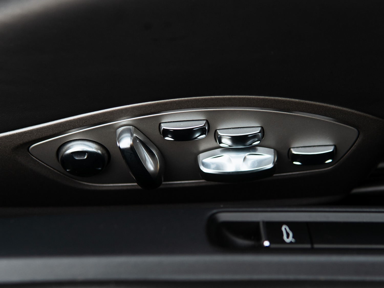 Used Porsche Cayman 2023 for sale - 76546010: Photo 18