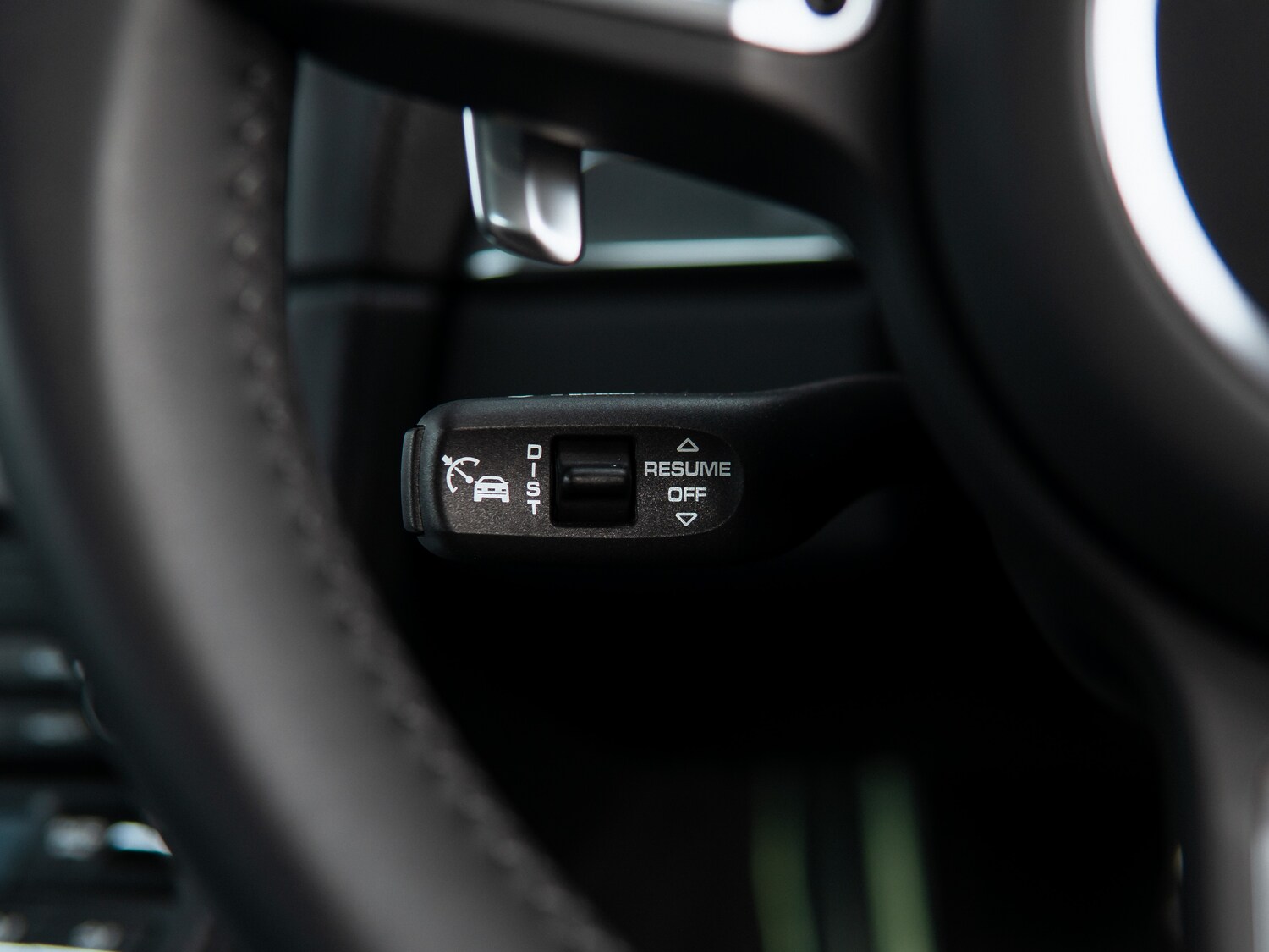 Used Porsche Cayman 2023 for sale - 76546010: Photo 31