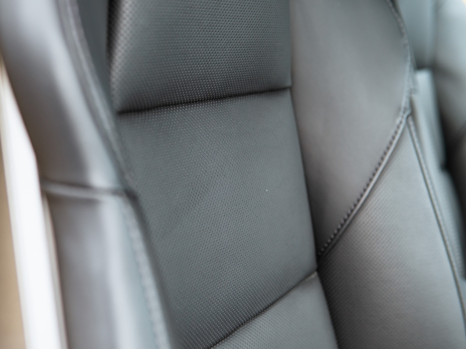 Used Porsche Cayman 2023 for sale - 76546010: Photo 35