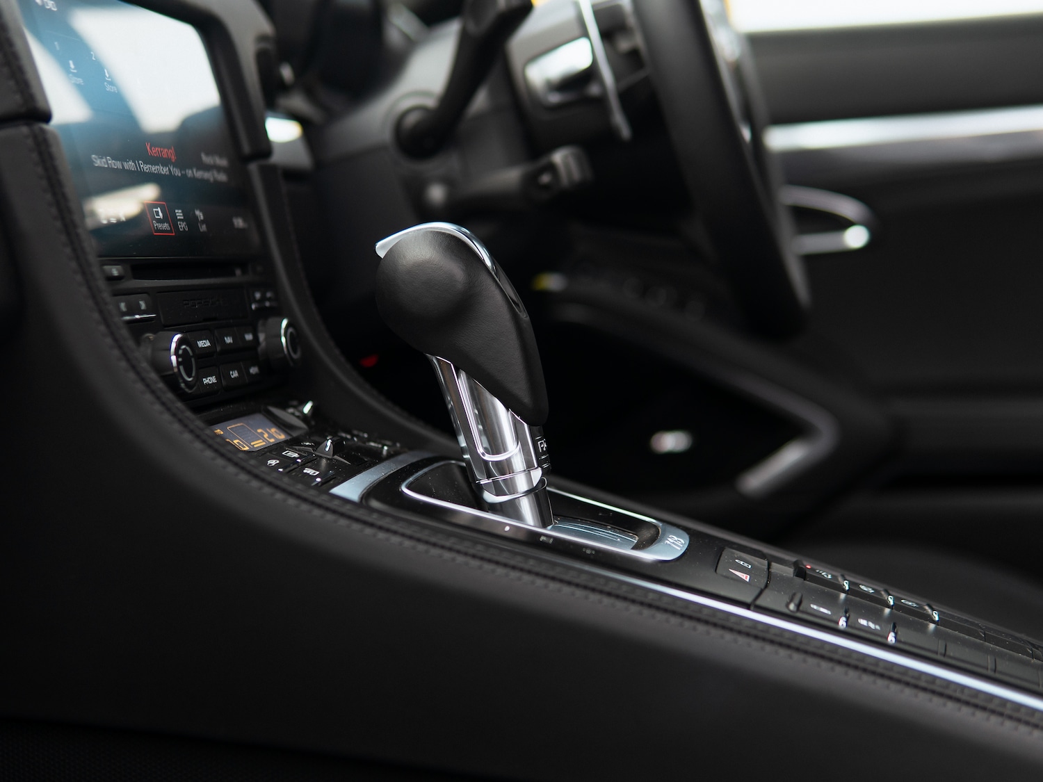 Used Porsche Cayman 2023 for sale - 76546010: Photo 41