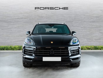 Used Porsche Cayenne 2022 for sale - 76627428: Photo