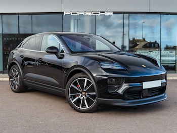 Used Porsche Macan 2024 for sale - 77935792: Photo