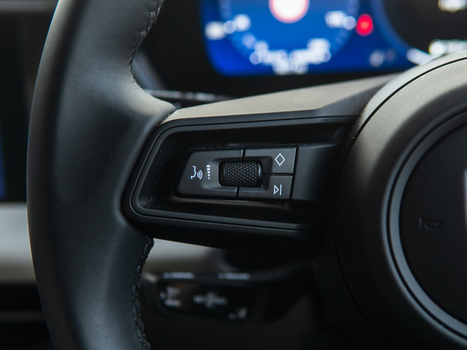 Used Porsche Macan 2024 for sale - 77935792: Photo 21