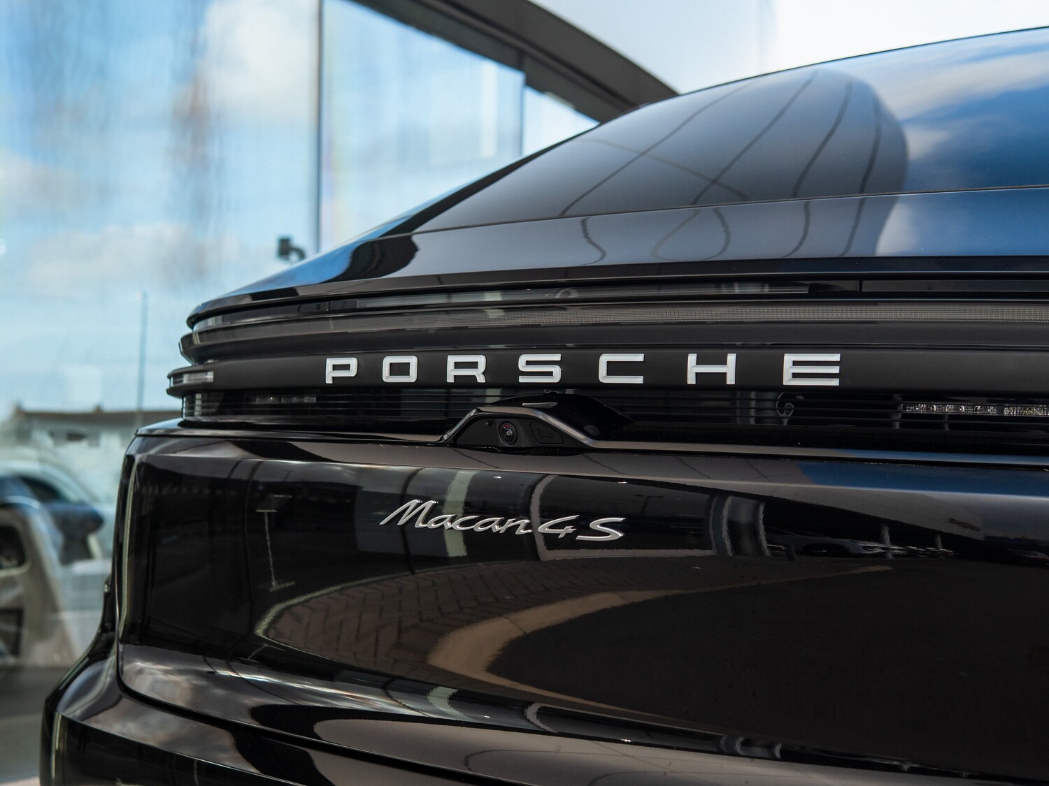 Used Porsche Macan 2024 for sale - 77935792: Photo 31