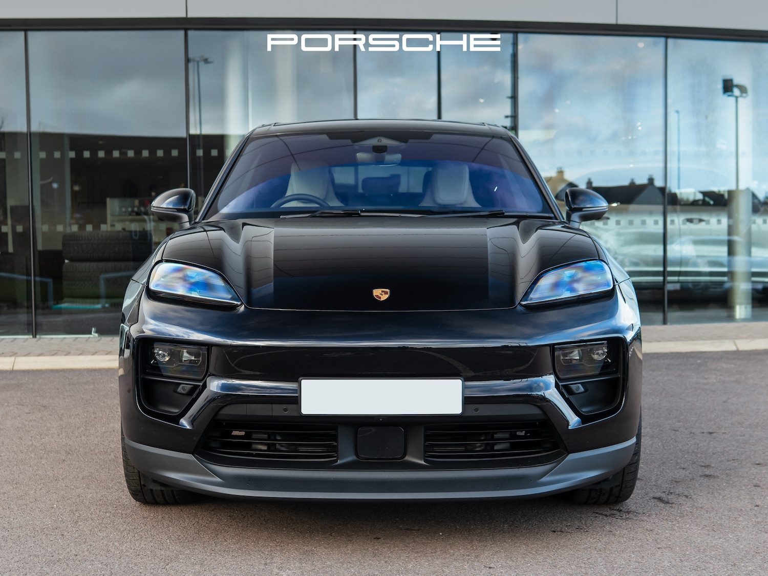 Used Porsche Macan 2024 for sale - 77935792: Photo 5